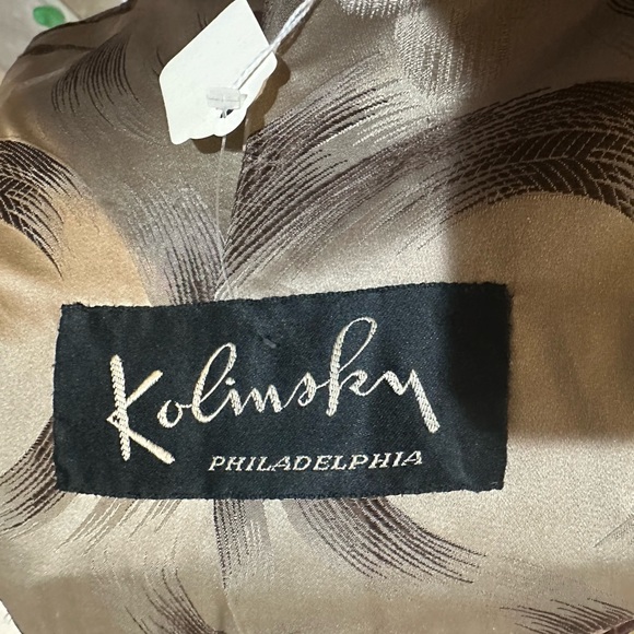 Vintage Kolinsky mid length fur coat with 3/4 sleeves - Picture 4 of 6